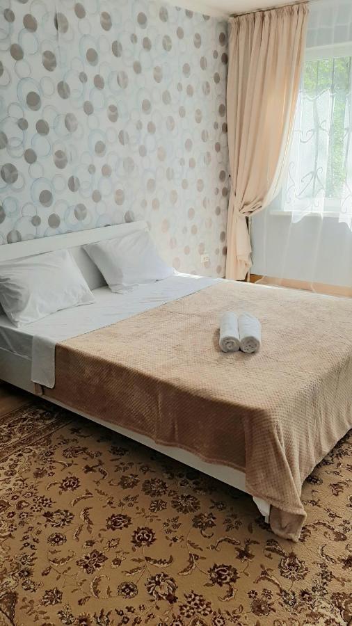 Апартаменты Koktem В Центре Алматы Almati Kültér fotó